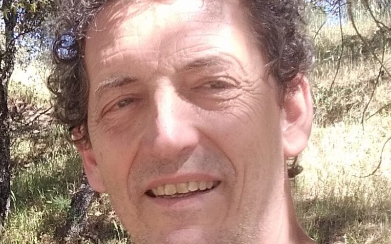 «Clic», La conexión humano-tecnológica a través de relatos cortos