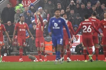 El Liverpool sale aún más reforzado de un Boxing Day en el que pincharon Chelsea, United y City