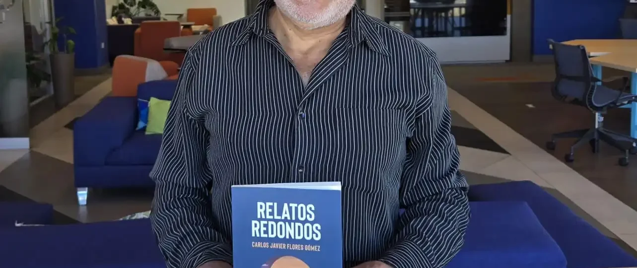 Carlos Javier Flores Gómez sorprende con su primera obra literaria