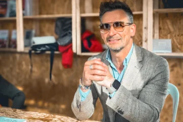 Donovan Rivera Malia invita a transformar la vida con autenticidad y valentía