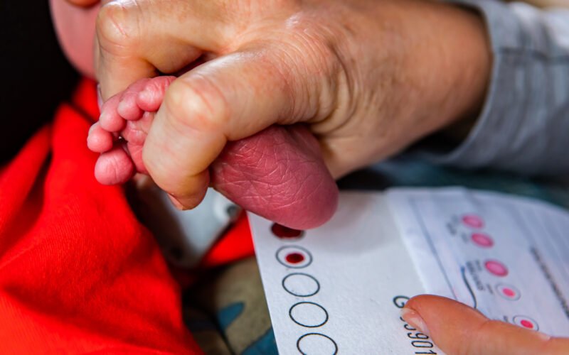 Hipercolesterolemia familiar: incluir en la prueba del talón esta enfermedad es rentable y «da una oportunidad de vida sana a los niños»