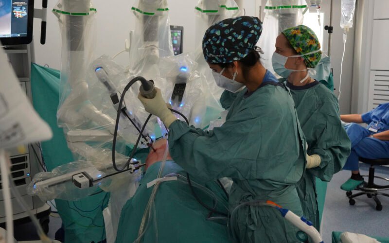 Un nuevo tratamiento mejora la supervivencia en cáncer de pulmón de células pequeñas, según un estudio del Hospital 12 de Octubre