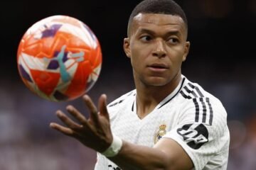 Mbappé no viaja a Charlotte y no jugará ante Pachuca