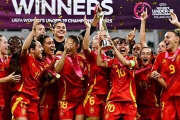 La selección sub-19 femenina revalida la Eurocopa con una goleada a Francia