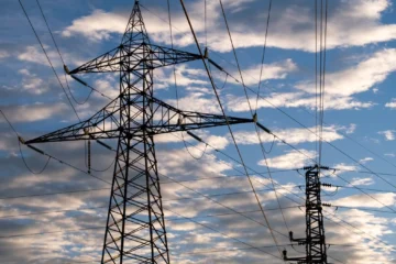 La deuda del sistema eléctrico se redujo un 27% en 2024, hasta 5.727 millones