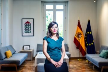 Sira Rego: “La industria tecnológica está haciendo caja con la explotación infantil”