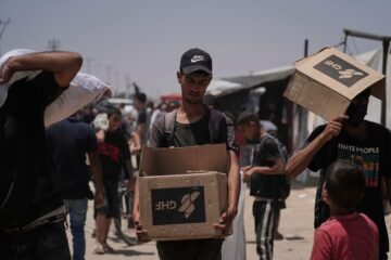 La agencia de la ONU para los refugiados palestinos califica de “abominación” el sistema de reparto de ayuda en Gaza