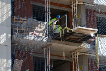 La Sareb busca acuerdos con sus proveedores antes de su «descapitalización»