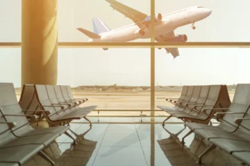 Cuidado con las vacaciones si estás en paro: el SEPE alerta que podrías perder tu prestación