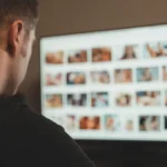 «Te grabamos y lo subimos a YouPorn»: así es el chantaje sexual que asusta a los jóvenes