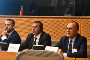 El Parlamento Europeo mantiene viva la central nuclear de Almaraz