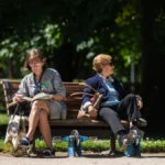 Malas noticias: estos son los pensionistas que no cobrarán la paga extra de verano al completo