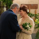 Semana de bombas en «La Promesa»: Rómulo dice sí, Curro no llega y Petra se desboca