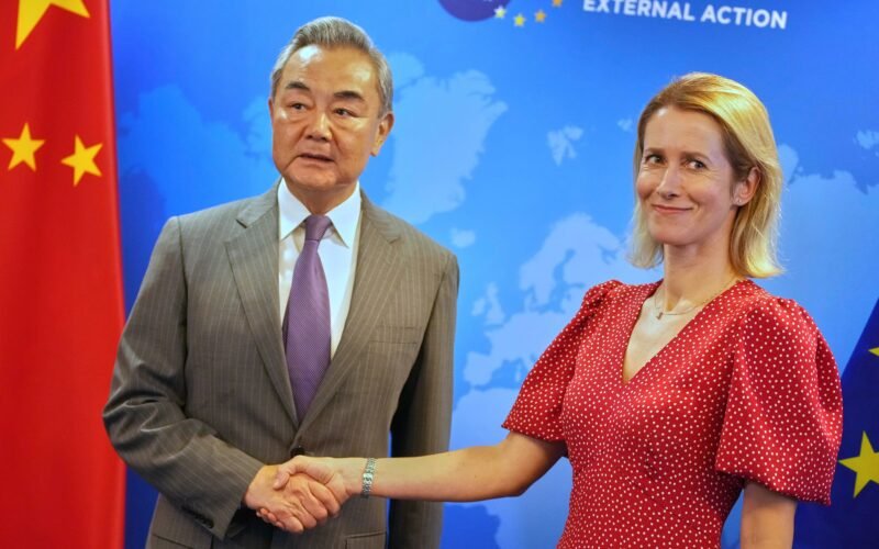 China no está interesada en el fin de la guerra en Ucrania, según la UE
