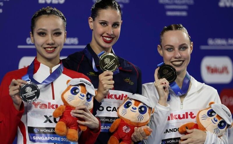 Iris Tió hace historia al conseguir el primer oro de España en el Mundial de natación