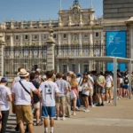 Turismo sin frenos: ¿bonanza o dependencia?