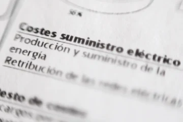 La factura de la luz, un 20% más cara que hace un año