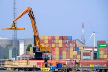 La UE y Estados Unidos se acercan a un acuerdo comercial con un arancel del 15% para las exportaciones europeas