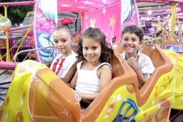 La magia resurge en la Feria de Ceuta con el Día del Niño