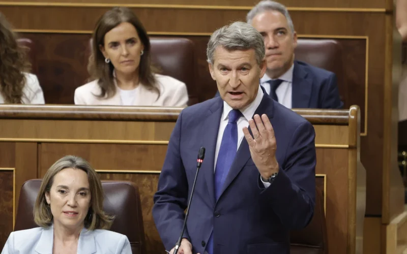 Feijóo promete bajar impuestos