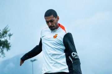 El Mallorca recibe dos ofertas por Samu Costa
