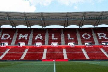 Un aficionado alemán, en estado grave tras una caída antes del Mallorca-Hamburgo