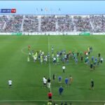 Betis y Como, un amistoso a puñetazo limpio