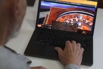 Consumo alerta de que el número de jugadores ha crecido más de un 20% con los bonos de bienvenida de las casas de apuestas