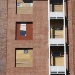 La okupación hunde el precio de venta de una vivienda más de un 50%