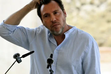 Óscar Puente presume de puntualidad en plena crisis ferroviaria