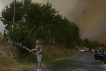 Renfe ofrece cambios y anulaciones sin coste para todos los trayectos entre Madrid, Orense y Zamora por los incendios