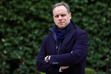 Daniel Lacalle, experto economista, sobre el problema energético: «Vamos a vivir en un entorno en el que los apagones serán la norma»