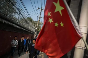China prohíbe a sus ciudadanos y empresas hacer uso de los servicios de estos dos bancos europeos