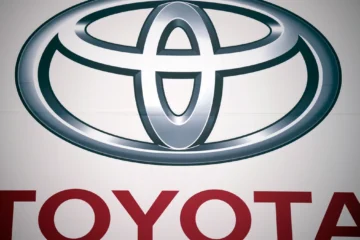 El beneficio de Toyota se desploma un 37% en su primer trimestre fiscal por el impacto de los aranceles de Trump