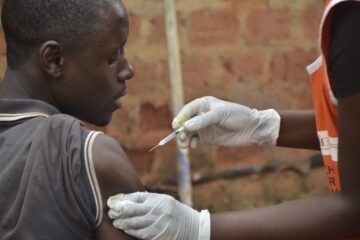 Un año de la emergencia internacional por mpox: “La situación es la misma, pero ya no hay pánico”
