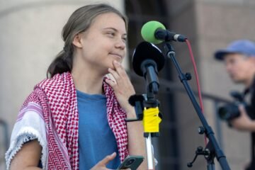 Greta Thunberg anuncia una nueva flotilla para llevar ayuda humanitaria a Gaza que saldrá desde España