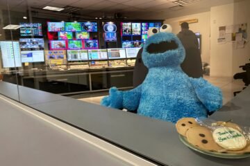 La corporación de medios públicos de Estados Unidos cierra por los recortes de Trump