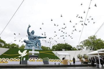 Nagasaki advierte del riesgo creciente de una guerra nuclear 80 años después de su bombardeo