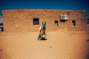 El viaje de ida sin vuelta de Safía, una saharaui retenida en Argelia por el Frente Polisario