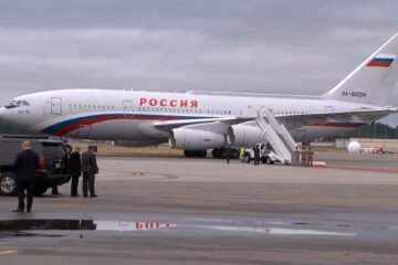 Última hora de la guerra de Rusia y Ucrania, en directo | Putin y Trump aterrizan en Alaska para una reunión clave sobre el futuro de Ucrania