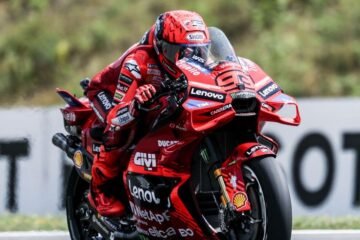 Marc Márquez domina con suficiencia la primera tanda libre del Gran Premio de Austria