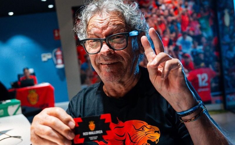 Lorenzo Santamaría: «Estoy encantado de ser socio de honor del Mallorca»