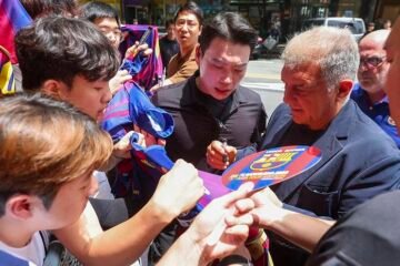 Laporta no garantiza que el Barça pueda inscribir a todos los jugadores