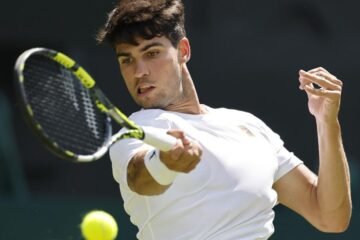 Alcaraz duda ante Dzumhur en su regreso, pero avanza en Cincinnati