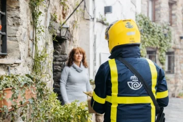 La CNMC carga contra el Gobierno por obviarles en la ley de Correos