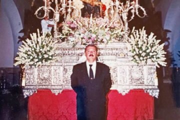 «Cumplo 25 años al frente del paso de la Patrona con orgullo  y compromiso»