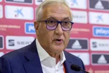 Las tres personas que elegirán a los árbitros de los partidos esta temporada