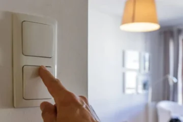 Precio de la luz hoy, miércoles 13 de agosto, por horas: a esta hora pagarás menos en tu factura