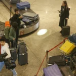 Nueva huelga en los aeropuertos: UGT convoca otra protesta en los servicios de tierra para la segunda quincena de agosto