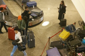 Nueva huelga en los aeropuertos: UGT convoca otra protesta en los servicios de tierra para la segunda quincena de agosto